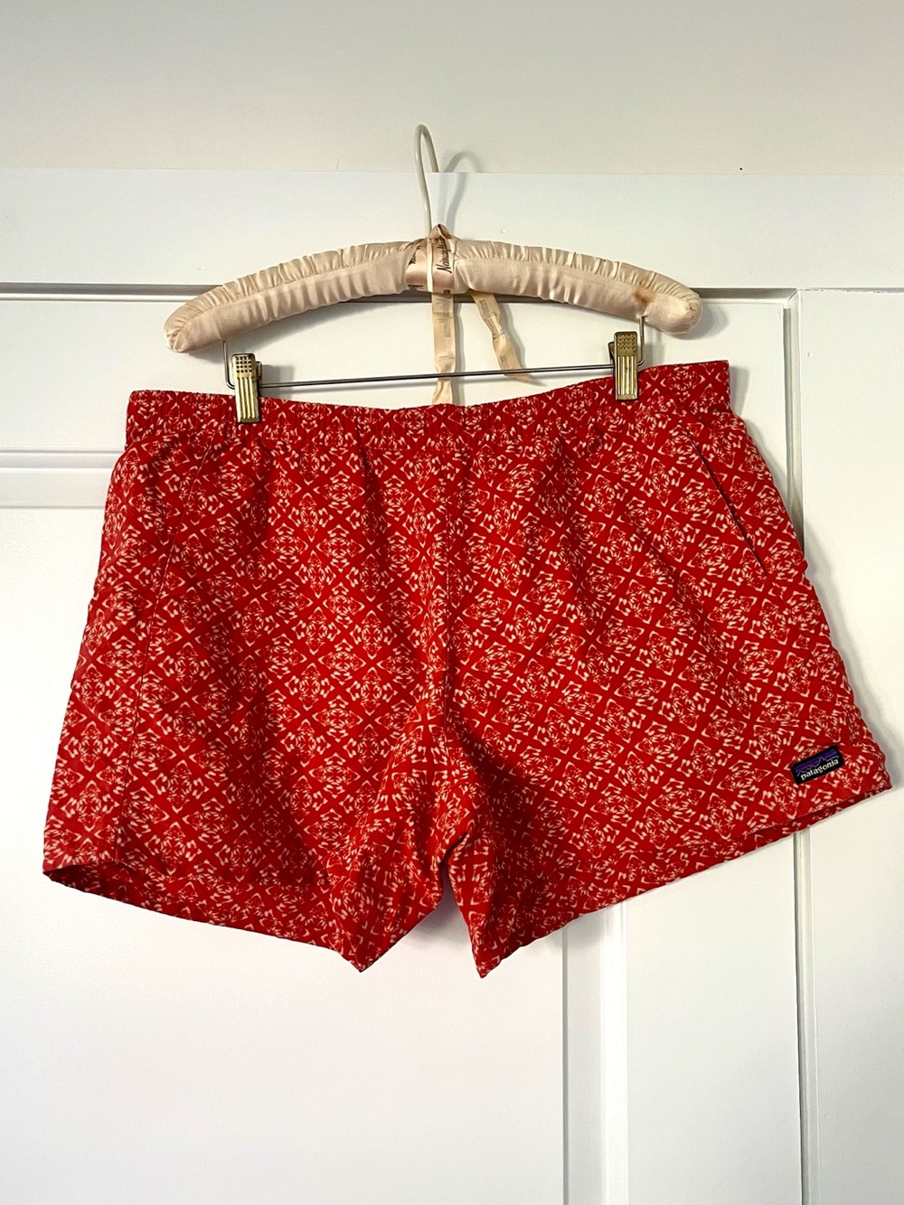 Patagonia Baggies Women’s L Coral
